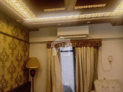 اتحاد کمرشل ایریا ڈی ایچ اے فیز 6,ڈی ایچ اے ڈیفینس,کراچی میں 2 کمروں کا 4 مرلہ فلیٹ 1.0 لاکھ میں کرایہ پر دستیاب ہے۔