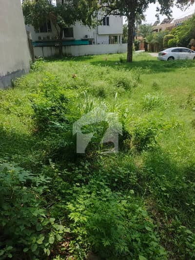 Corner Plot ForSale By DirectOwner | Elite Neighbourhoodof Officers, CivilServants & Retired Servicemen