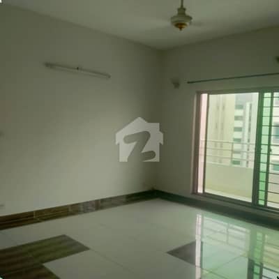 10 Marla 3-Bed Luxury Apartment for Rent in Askari 11 Lahore | Prime Location