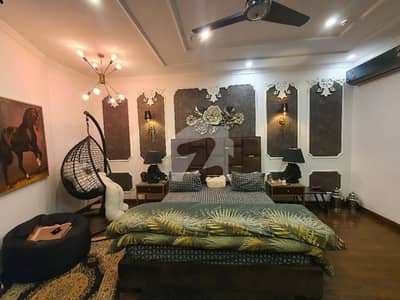 EXQUISITE 7 MARLA FULLY FURNISHED 4 BEDROOM HOUSE FOR SALE IN DHA PHASE 5 BLOCK D WITH 10KW SOLAR SYSTEM