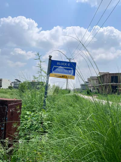 یونیورسٹی ٹاؤن ۔ بلاک ای یونیورسٹی ٹاؤن,اسلام آباد میں 4 مرلہ رہائشی پلاٹ 22.0 لاکھ میں برائے فروخت۔