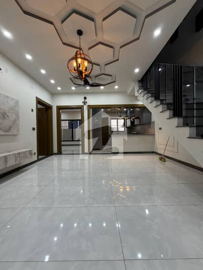 7 marla double unit brand new luxury house for sale