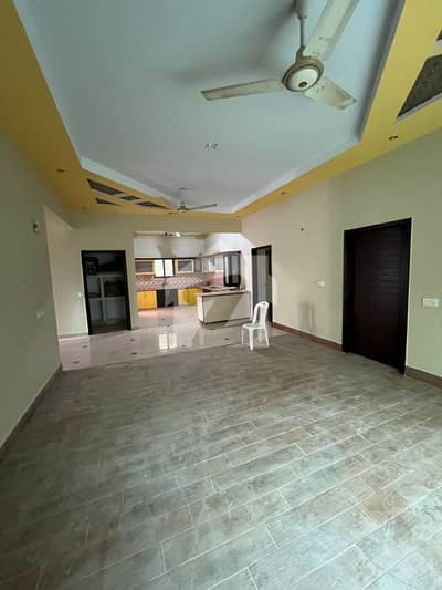 House For Sale Single Story 3 Bed DD Gulistan-E-Johar Johar Block 14