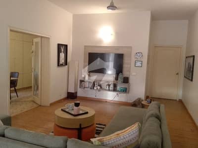 Kanal Upper Portion 2 Bed With Bath TVL Kitchen Stor Terrace Wooden And Tiles Flooring Car Parking