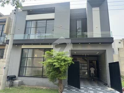 4 Marla brand new luxurious home for sale