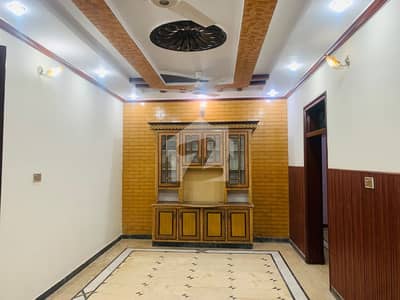 ورسک روڈ پشاور میں 6 کمروں کا 5 مرلہ مکان 2.3 کروڑ میں برائے فروخت۔ ورسک روڈ پشاور میں 6 کمروں کا 5 مرلہ مکان 2.3 کروڑ میں برائے فروخت۔