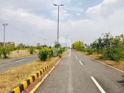 Prime Location In Regi Model Town Phase 3 - Block C1 Residential Plot Sized 5 Marla For sale