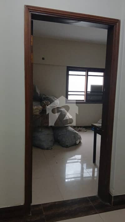 In Cosmopolitan Society Of Cosmopolitan Society, A 3000 Square Feet Upper Portion Is Available