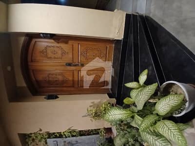ڈی ایچ اے فیز 7 ڈی ایچ اے ڈیفینس,کراچی میں 3 کمروں کا 2 کنال بالائی پورشن 3.5 لاکھ میں کرایہ پر دستیاب ہے۔ ڈی ایچ اے فیز 7 ڈی ایچ اے ڈیفینس,کراچی میں 3 کمروں کا 2 کنال بالائی پورشن 3.5 لاکھ میں کرایہ پر دستیاب ہے۔