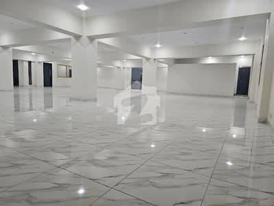 VIP OFFICE AVAILABLE FOR RENT CONTACT KARIM AMJADI 0300-9252627