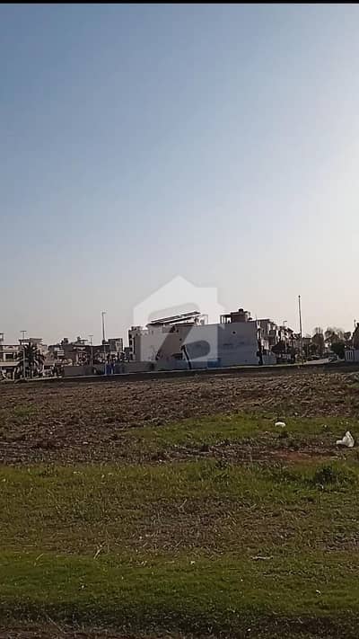رائل پام سٹی ۔ بلاک ڈی رئیل پام سٹی,ایمن آباد موڑ,گوجرانوالہ میں 5 مرلہ رہائشی پلاٹ 72.0 لاکھ میں برائے فروخت۔