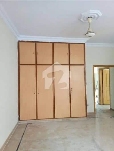 300 SQ YARDS PLOT AVAILABLE FOR SALE AT PRIME LOCATION