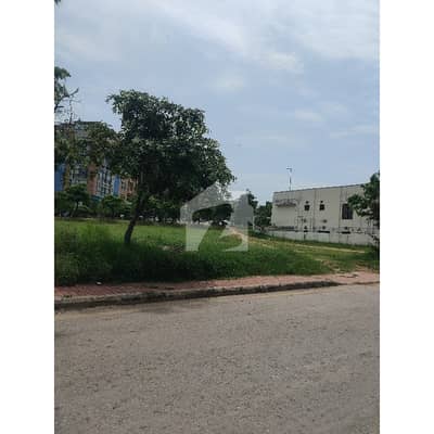 Prime Location - Kanal (500,Sqyd) Plot Sale