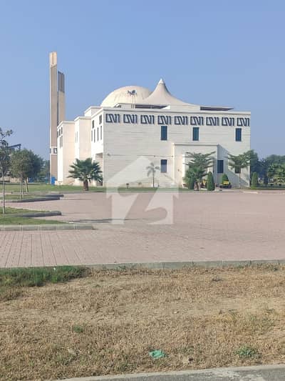 8 Marla Residential plot, All Dues Paid Plot, Ready to Possession, Block -B