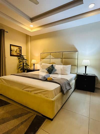 Luxury 1-Bed Apartment Available for Monthly Rent Luxury 1-Bed Apartment Available for Monthly Rent