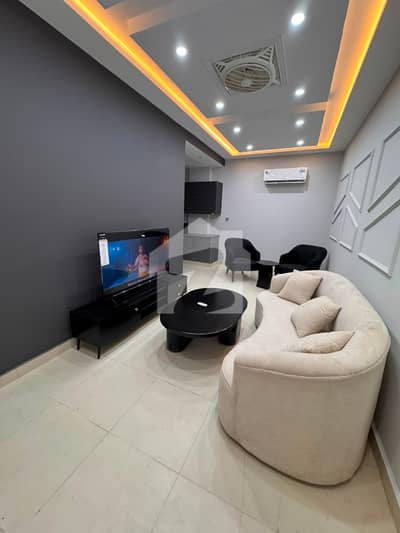 5 MARLA GRAY BUILDING FOR SALE IN SECTOR C BAHRIA TOWN LAHROE