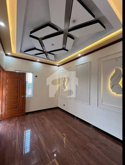 Prime Location Brand New Lower Portion Sized 400 Square Yards Available In Federal B Area