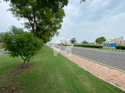10 Marla Main 150 ft Road Plot Is Available For Sale In Lake City On Prime Location