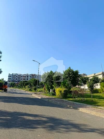 Residential Plot Of 1 Kanal Is Available In Contemporary Neighborhood Of Top City 1