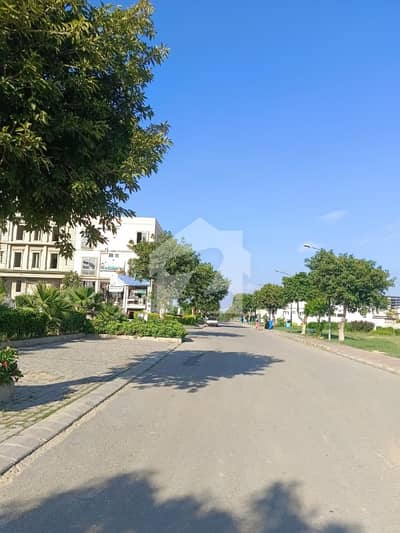 Prime Location In Top City 1 - Block I 1 Kanal Residential Plot For sale