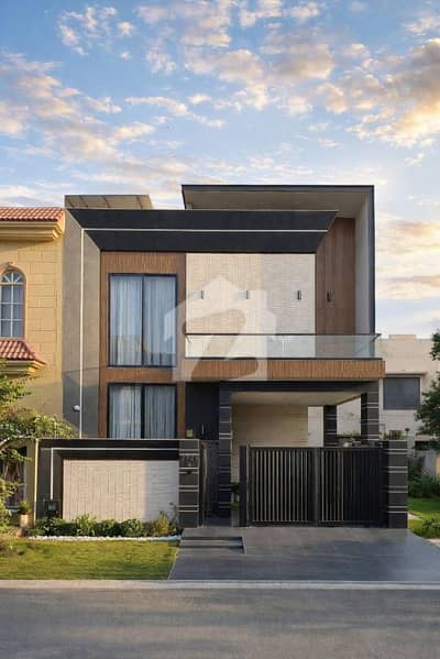 5 MARLA ULTRA MODERN BANGLOW FOR SALE DHA LAHORE