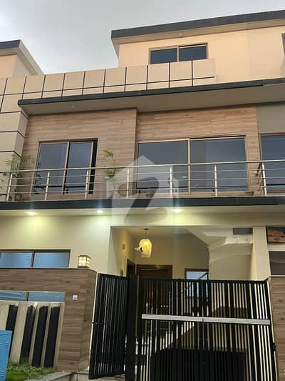Mpchs Multi Garden B-17 Islamabad 5 Marla Triple Storey House Available For Sale 24/7 Boring Water Electric Meter Available Near Market Masjid School Park Everything Available On Walking Distance  Prime Location