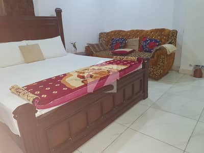 1bed room available for rent in E11 4