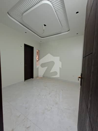4 Bed Dd 2nd Floor With Roof Lift Parking