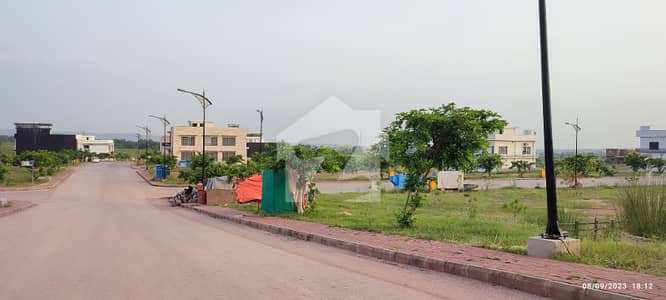 بحریہ انکلیو - سیکٹر سی1 ایکسٹینشن بحریہ انکلیو,بحریہ ٹاؤن,اسلام آباد میں 10 مرلہ رہائشی پلاٹ 1.55 کروڑ میں برائے فروخت۔ بحریہ انکلیو - سیکٹر سی1 ایکسٹینشن بحریہ انکلیو,بحریہ ٹاؤن,اسلام آباد میں 10 مرلہ رہائشی پلاٹ 1.55 کروڑ میں برائے فروخت۔