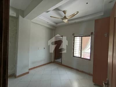 Cozy Studio Apartment For Rent On Main Soan Garden Road (Female Students Only)