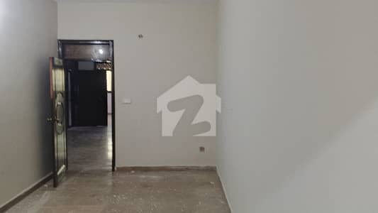 3 bed drawing dining 120 ghz portion for rent nazimabad 2
