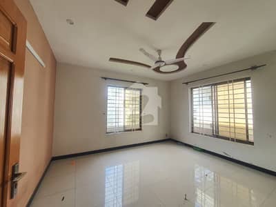 Upper Portion Available For Rent