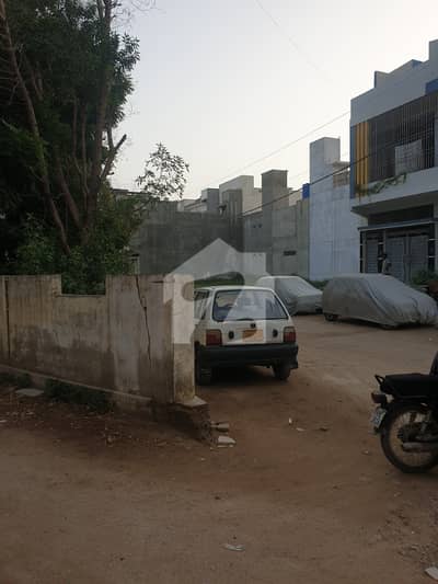 CORNER 240 GAZ IN SAADI TOWN BLOCK 7 FOR SALE