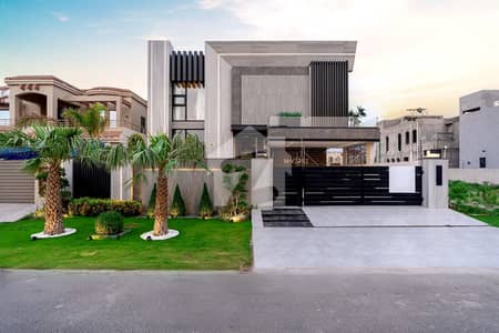 Luxurious One Kanal House Fully Furnished Full Basement House For Sale In DHA Ready To Move In