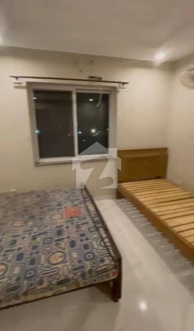 STUDIO APARTMENT AVAILABLE FOR RENT STUDIO APARTMENT AVAILABLE FOR RENT