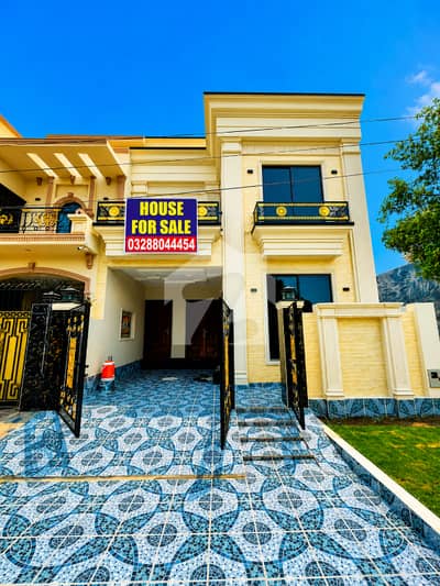 5 MARLA PARK FACING PRIME LOCATION HOUSE | KHAYABAN E AMIN 5 MARLA PARK FACING PRIME LOCATION HOUSE | KHAYABAN E AMIN