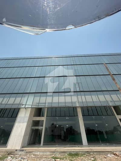8 Marla Commercial Floor, Basement And Mezzanine Is Available Best Rent Option In Lake City | Downtown Commercial 8 Marla Commercial Floor, Basement And Mezzanine Is Available Best Rent Option In Lake City | Downtown Commercial