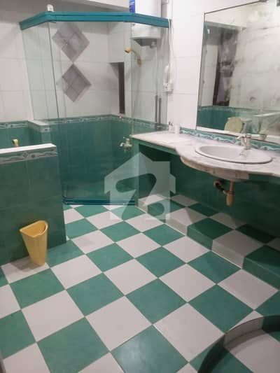 1000 Sq. Yards Commercial Bungalow for Rent PECHS Block 6