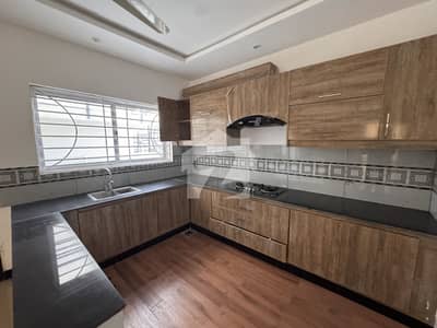 10 Marla House For Sale Sector C3, Bahria Enclave Islamabad 10 Marla House For Sale Sector C3, Bahria Enclave Islamabad