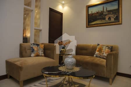 Spacious Flat Is Available For Sale In Ideal Location Of Bahria Town - Sector F