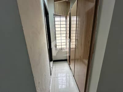 2 Bed Flat Available For Rent