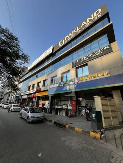 I-8 Corner office for sale