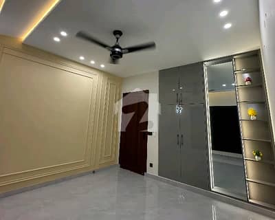 G Block 10 Marla Corner House Available For Sale G Block 10 Marla Corner House Available For Sale