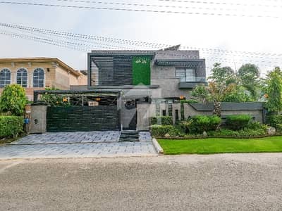 Prime Location 2 Kanal House For Sale Is Available In Central Park - Block A Prime Location 2 Kanal House For Sale Is Available In Central Park - Block A