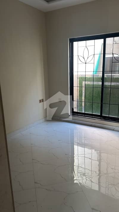 This Is Your Chance To Buy Upper Portion In DHA 11 Rahbar Sector 2