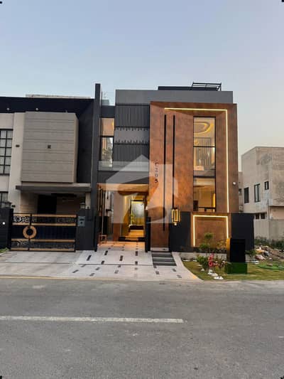 5 MARLA ELEGANT & SEMI FURNISHED SUPER HOT LOCATED BUNGALOW IS AVAILABLE IN DHA, LAHORE. 5 MARLA ELEGANT & SEMI FURNISHED SUPER HOT LOCATED BUNGALOW IS AVAILABLE IN DHA, LAHORE.