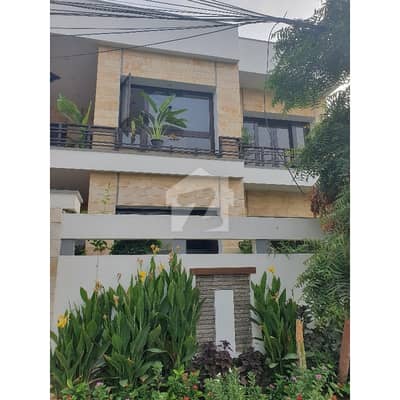 Two Unit House For Sale 3+3 Fully Renovated Chance Deal