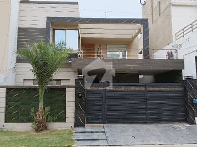 Beautiful Elevation & Spacious Double-Storey House