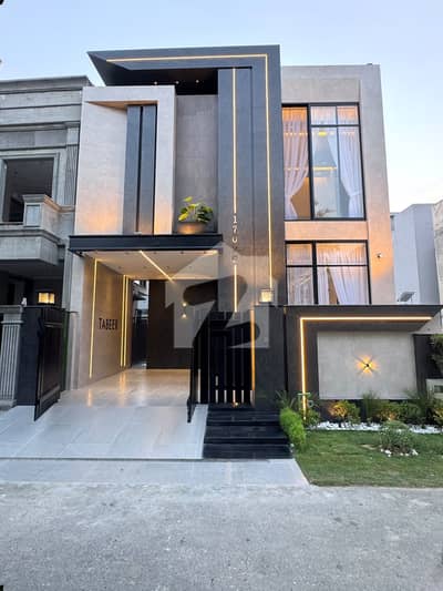 EXCEPTIONAL 3 BEDROOM 5 MARLA HOUSE AVAILABLE FOR SALE | BANKERS AVENUE BLOCK C