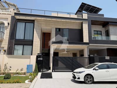 10 MARLA ELEGANT AND FULLY MAINTAINED SUPER HOT LOCATED BUNGALOW IS AVAILABLE IN BANKERS AVENUE BLOCK E, LAHORE. 10 MARLA ELEGANT AND FULLY MAINTAINED SUPER HOT LOCATED BUNGALOW IS AVAILABLE IN BANKERS AVENUE BLOCK E, LAHORE.